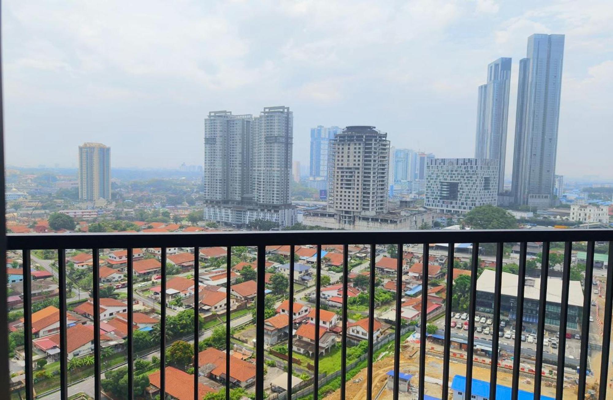 Twin Tower Johor Bahru By Glex Apartment ภายนอก รูปภาพ